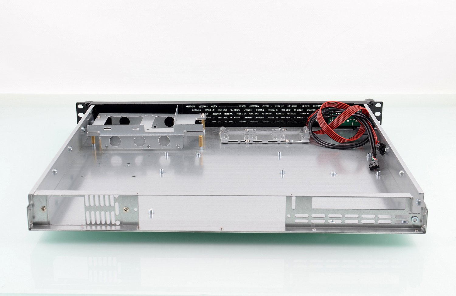 Промышленный корпус 1U IPCWAY Марс-399