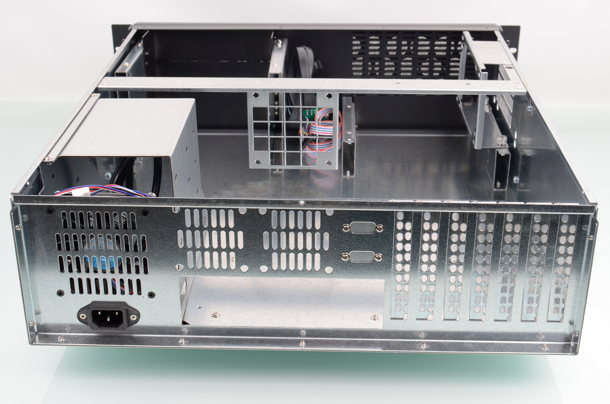 Промышленный корпус 3U Уран-480